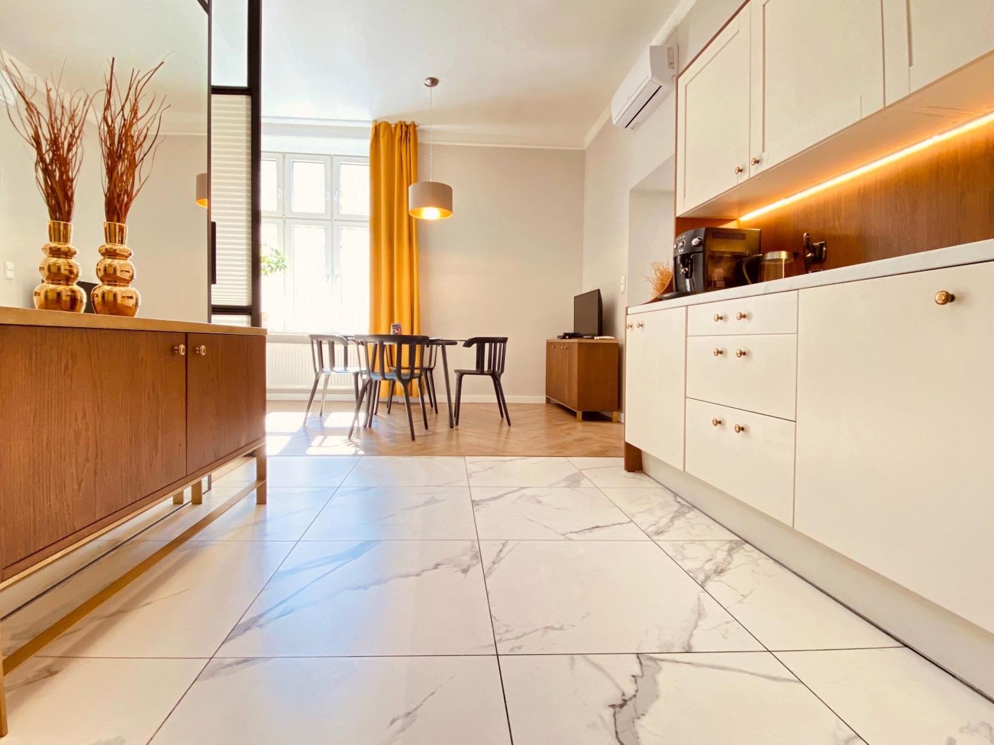 Apartament Faust In The Heart Of Kazimierz By Mint